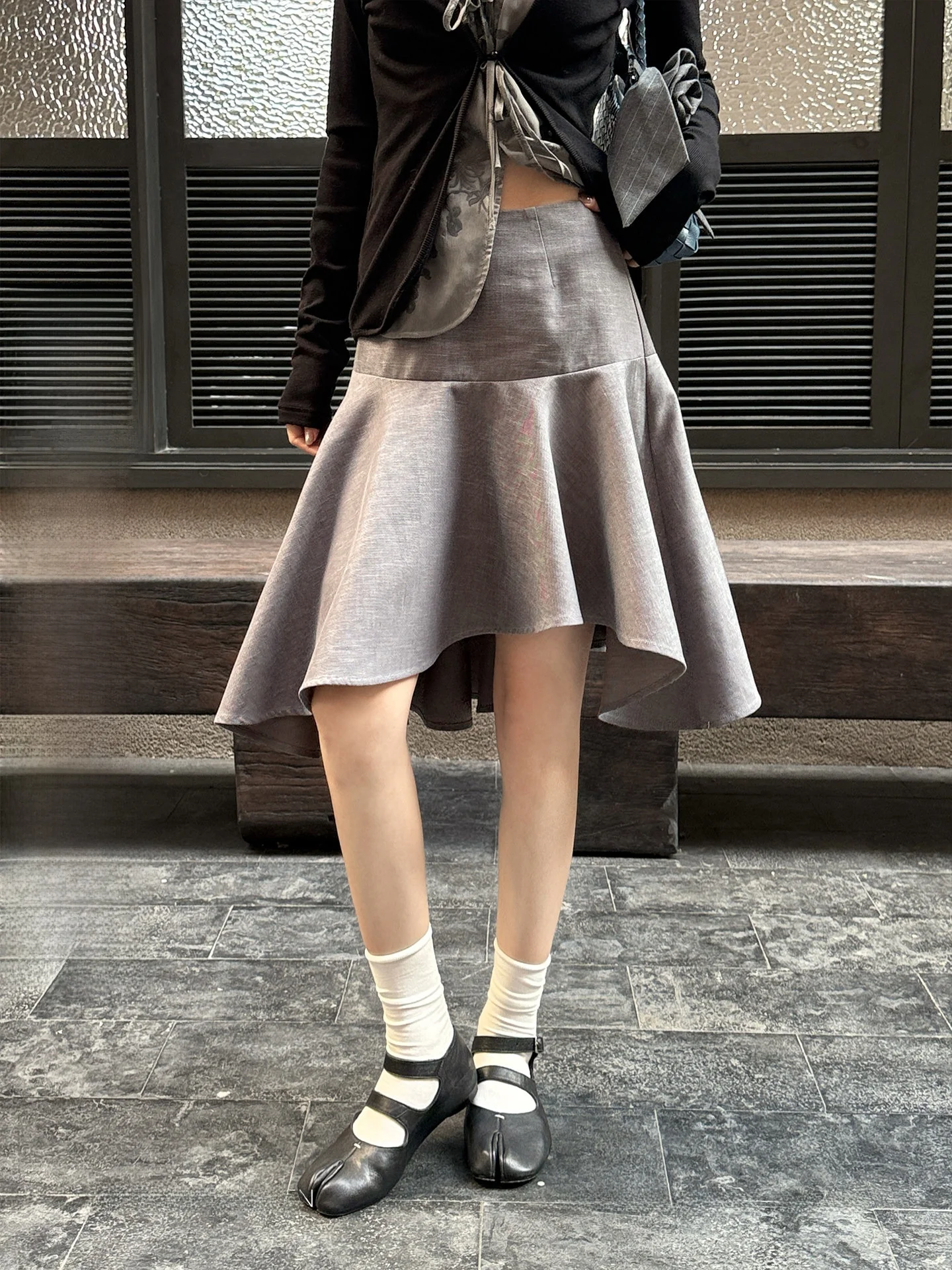 Unique Asymmetric High Waist Skirt Korean Style Half-length Dress with Pleats Artistic Sense of Split No Elasticity for Daily...
Unique Asymmetric High Waist Skirt Korean Style Half-length Dress with Pleats Artistic Sense of Split No Elasticity for Daily...
