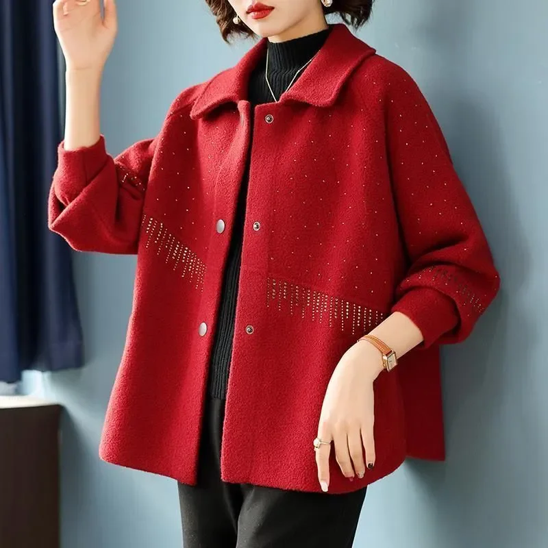 Middle-aged Elderly Mother Short Woolen Coat Autumn Winter New Casual Thick Loose Cardigan Outwear Women Korean Faux Wool Jacket
Middle-aged Elderly Mother Short Woolen Coat Autumn Winter New Casual Thick Loose Cardigan Outwear Women Korean Faux Wool Jacket