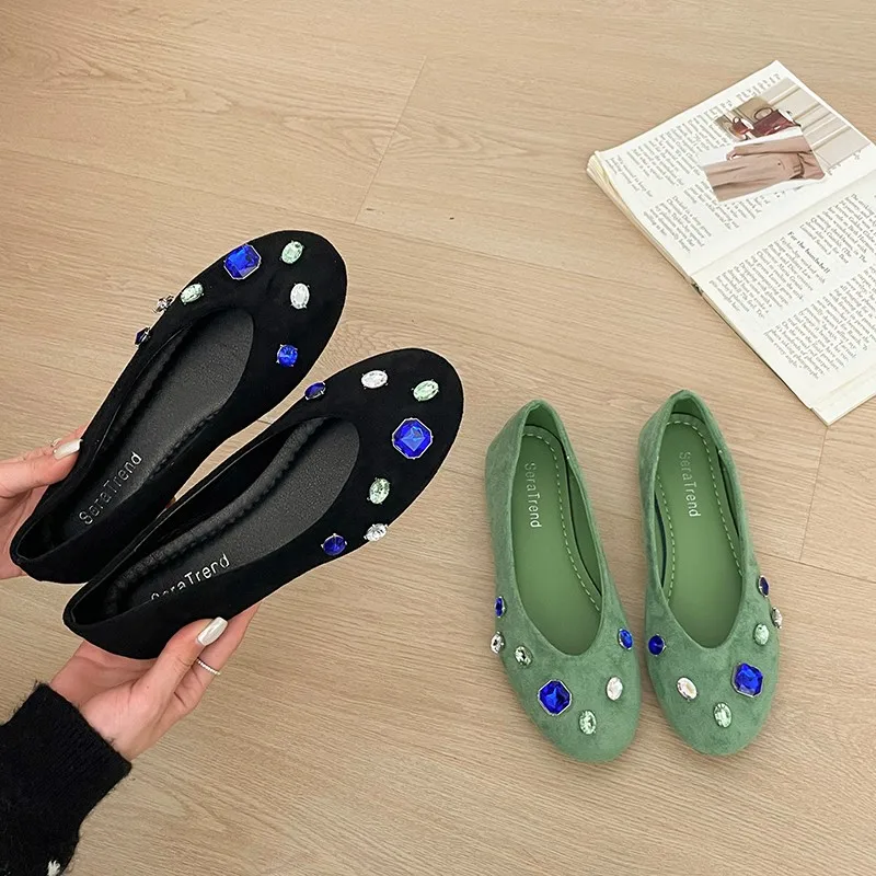 Embroidered Flat Shoes Summer New Round Toe Shallow Fork with Soft Sole Non-slip Single Shoes
Embroidered Flat Shoes Summer New Round Toe Shallow Fork with Soft Sole Non-slip Single Shoes