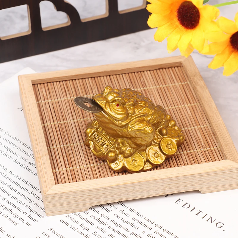 Wealth Golden Frog Toad Coin Chinese Fortune Frog Feng Shui Toad Lucky Ornaments
Wealth Golden Frog Toad Coin Chinese Fortune Frog Feng Shui Toad Lucky Ornaments