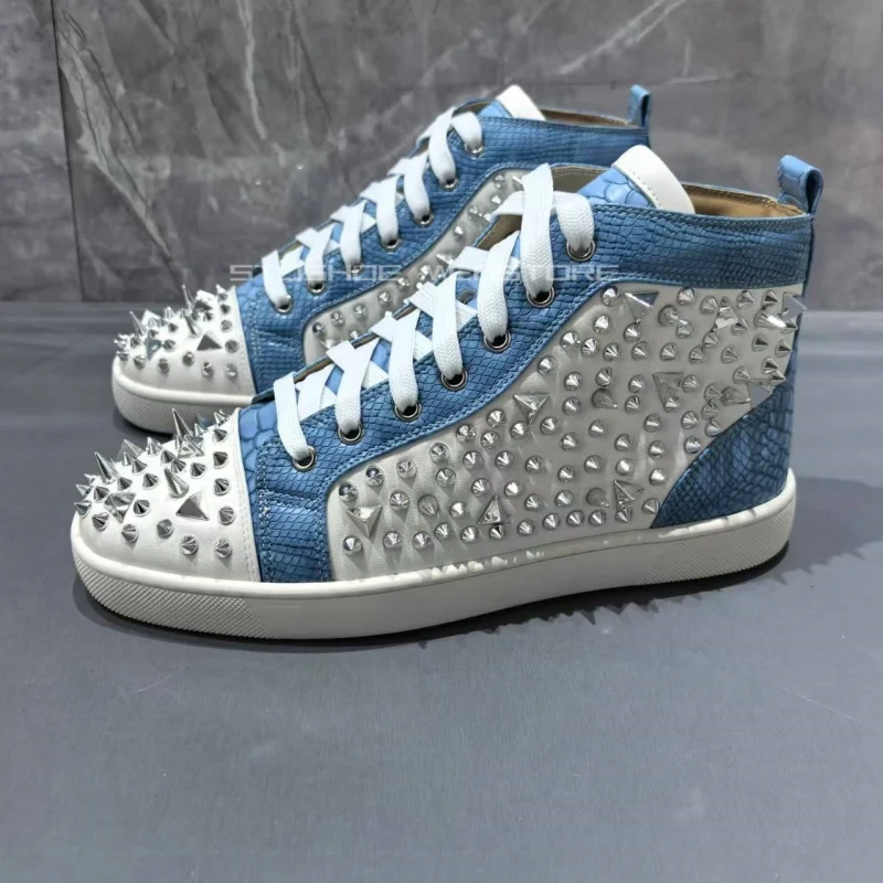 Blue and White High Top Casual Shoes for Men and Women Rivets Lace Up Sneakers Sports Shoes Handmade High Quality Brand Design
Blue and White High Top Casual Shoes for Men and Women Rivets Lace Up Sneakers Sports Shoes Handmade High Quality Brand Design