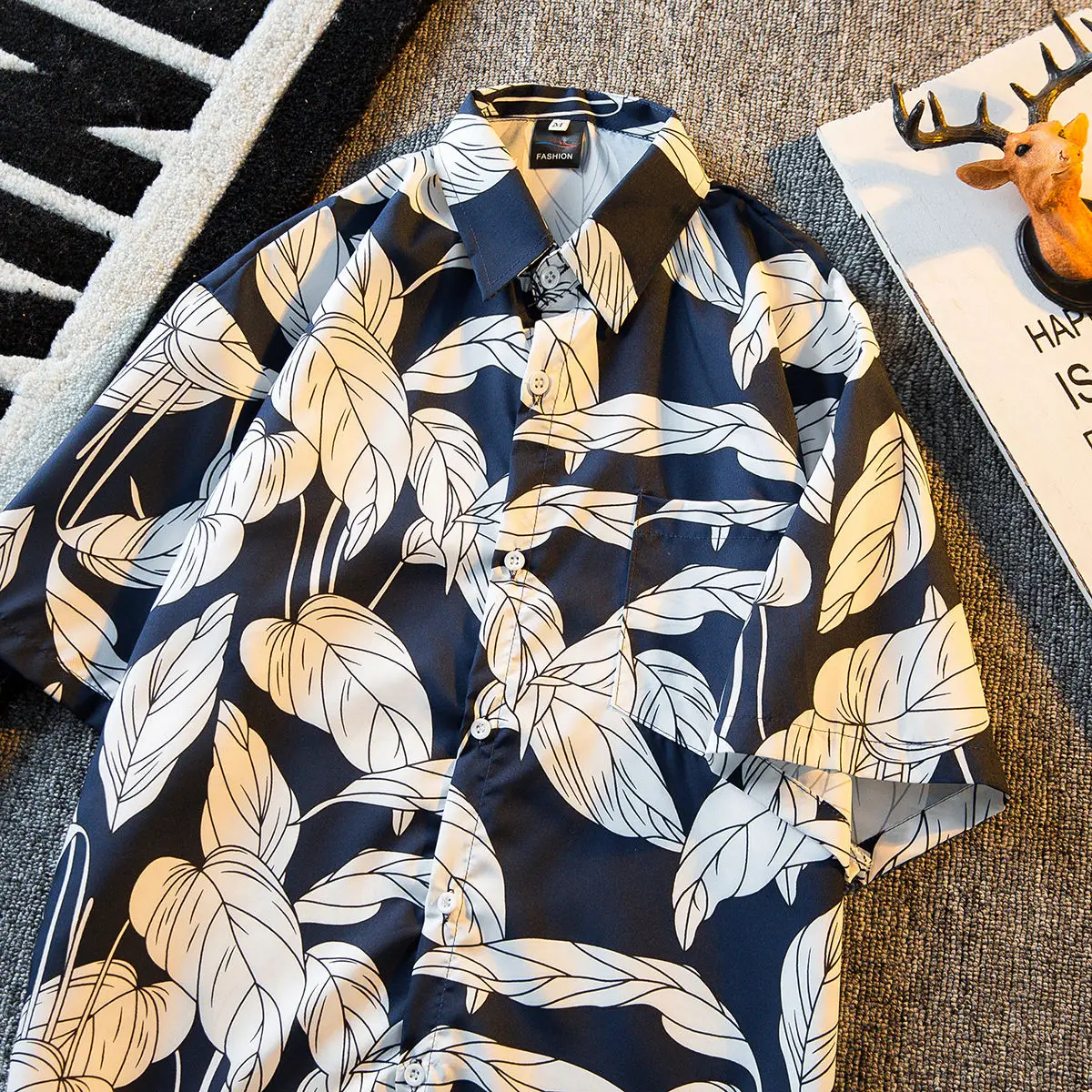 Men's 2024 new printed floral shirt men's summer ice silk high-end casual loose short sleeved shirt streetwear men shirts
Men's 2024 new printed floral shirt men's summer ice silk high-end casual loose short sleeved shirt streetwear men shirts