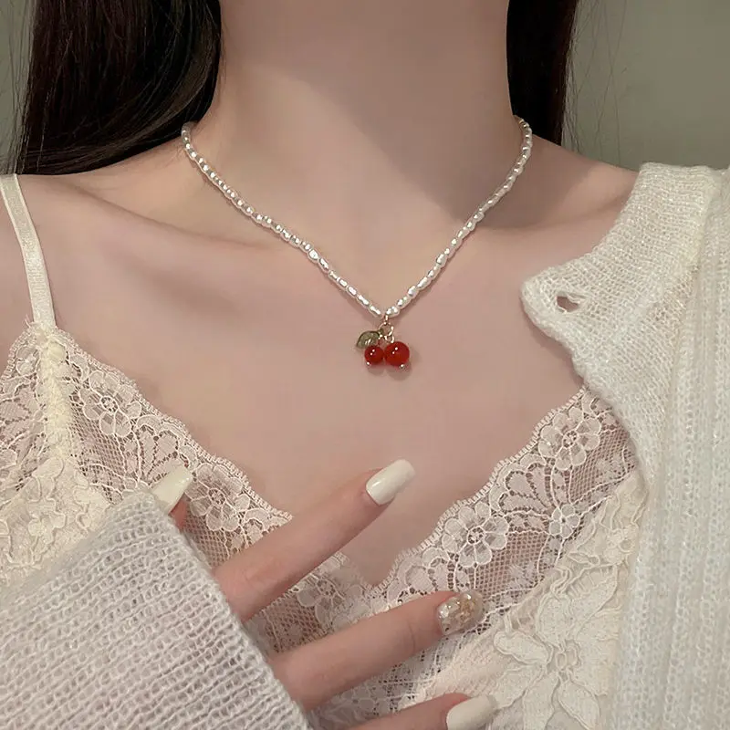 Pearl Necklace Cherry Pendant Wedding Accessories Bead Clavicle Chain Simple Girls Choker Jewelry Bijoux
Pearl Necklace Cherry Pendant Wedding Accessories Bead Clavicle Chain Simple Girls Choker Jewelry Bijoux