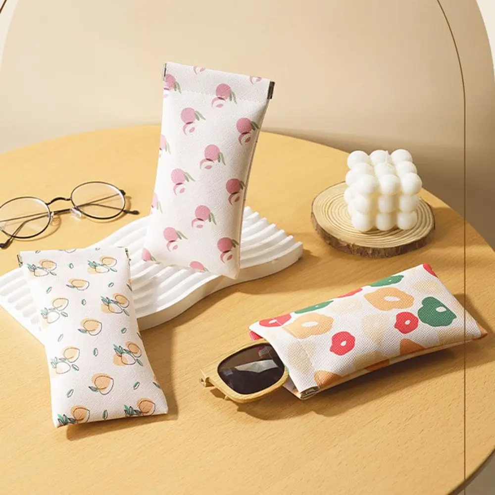Peach Printed Eyewear Protector Box For Women Eyewear Protector Case Eye Glasses Holder Sunglasses Pouch Leather Glasses Case
Peach Printed Eyewear Protector Box For Women Eyewear Protector Case Eye Glasses Holder Sunglasses Pouch Leather Glasses Case