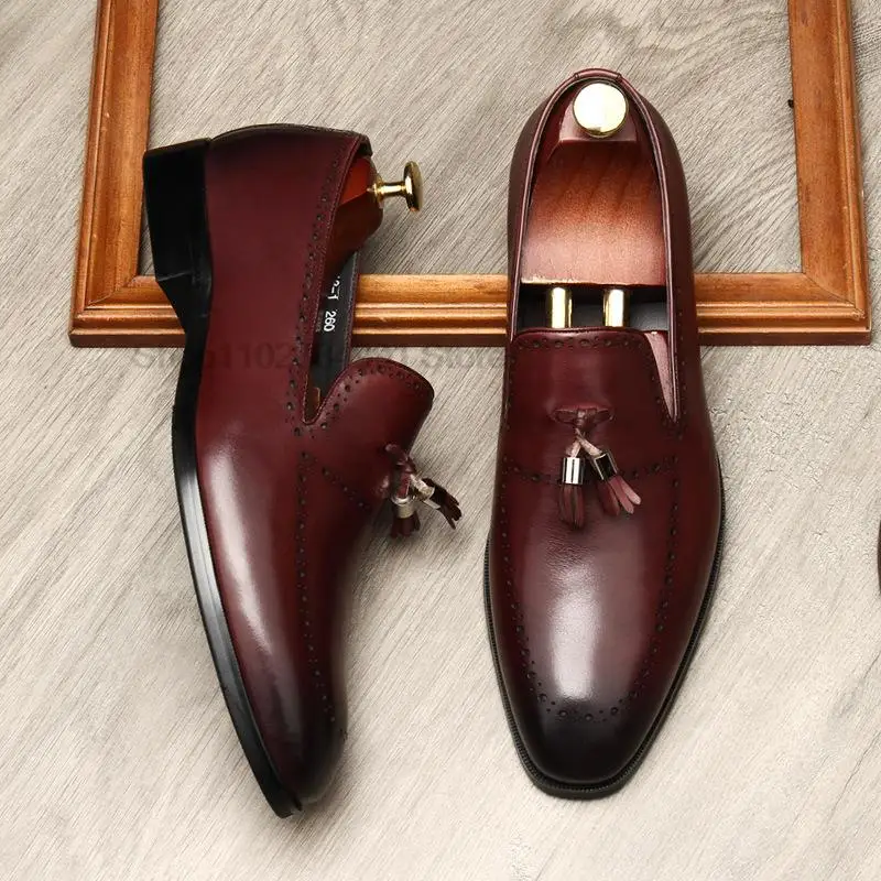 New Genuine Leather Casual Shoes Mens Summer Tassel Loafers Dress Wedding Luxury Groom Wedding Men Italian Style Oxford Shoes
New Genuine Leather Casual Shoes Mens Summer Tassel Loafers Dress Wedding Luxury Groom Wedding Men Italian Style Oxford Shoes
