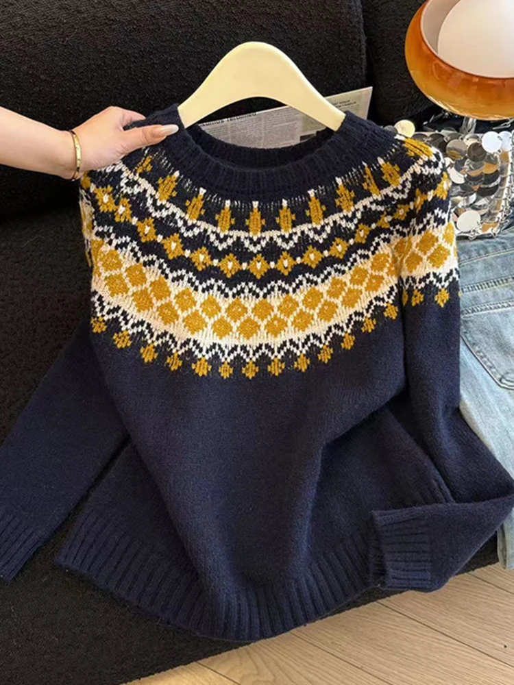 Versatile Long Sleeve round Neck Knitted Sweater Women's Autumn Winter Fashion Slimming Base Layer Top Soft Loose Fit Knitwear
Versatile Long Sleeve round Neck Knitted Sweater Women's Autumn Winter Fashion Slimming Base Layer Top Soft Loose Fit Knitwear
