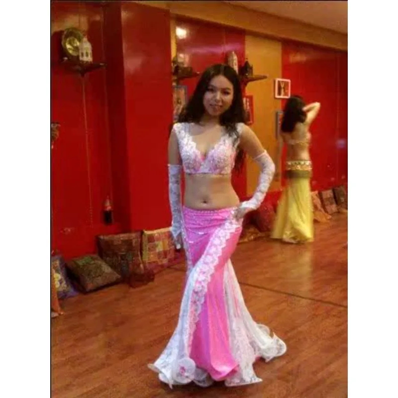 Customized Big Fish Tail Skirt Belly Dance Performance Costume
Customized Big Fish Tail Skirt Belly Dance Performance Costume