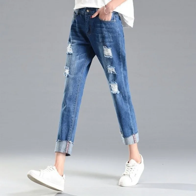 Women High Waist Ripped Jeans Summer Elastic Waist Harem Pants Loose Fit Ankle Length Denim Trousers Casual Streetwear
Women High Waist Ripped Jeans Summer Elastic Waist Harem Pants Loose Fit Ankle Length Denim Trousers Casual Streetwear