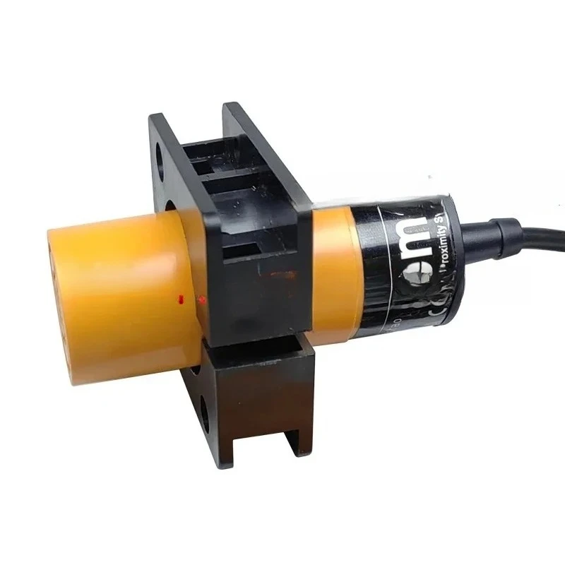 IE0001-6M DC Three Wire PNP Normally Open Inductive Proximity Switch 1013 AC DC
IE0001-6M DC Three Wire PNP Normally Open Inductive Proximity Switch 1013 AC DC