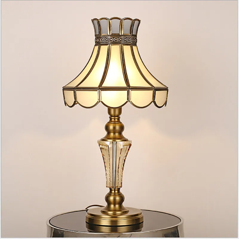 European Retro Copper Glass Crystal Light Bedroom Bedside Creative Luxury Living Room Hotel Cafe Solder Table Lamp
European Retro Copper Glass Crystal Light Bedroom Bedside Creative Luxury Living Room Hotel Cafe Solder Table Lamp
