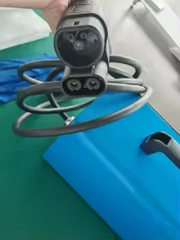 MYT Vinfast CCS2 7KW Портативное зарядное устройство постоянного тока для электромобилей, новое состояние, электрическая зарядная станция для электромобилей
MYT Vinfast CCS2 7KW Портативное зарядное устройство постоянного тока для электромобилей, новое состояние, электрическая зарядная станция для электромобилей