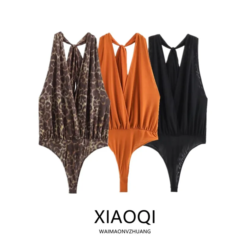 Новый женский комбинезон 2024 года из тонкого шифона с шарфом на шее, без спинки, модный, универсальный, со средней талией, короткие брюки, полиэстер
Новый женский комбинезон 2024 года из тонкого шифона с шарфом на шее, без спинки, модный, универсальный, со средней талией, короткие брюки, полиэстер