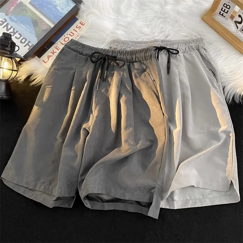 Summer Thin Suede Casual Shorts Men's Loose Fashion Brand Hong Kong Style Couple Sports Five-Point Pants Pure Color Leisure
Summer Thin Suede Casual Shorts Men's Loose Fashion Brand Hong Kong Style Couple Sports Five-Point Pants Pure Color Leisure