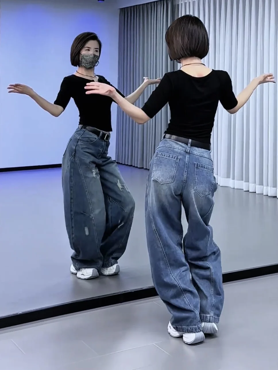 American Style Retro Hole Wide Leg Denim Jeans Women's Summer New Small Size High Waist Slimming Blue Knife Pants
American Style Retro Hole Wide Leg Denim Jeans Women's Summer New Small Size High Waist Slimming Blue Knife Pants