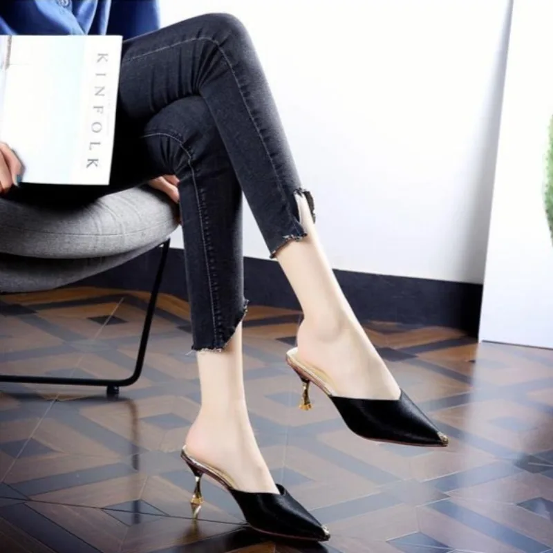 Women Pointed Toe Thin Heel Closed Toe Half Slip On High Heel Sandals Internet Celebrity Summer Outdoor 2026 New Style Elegant
Women Pointed Toe Thin Heel Closed Toe Half Slip On High Heel Sandals Internet Celebrity Summer Outdoor 2026 New Style Elegant
