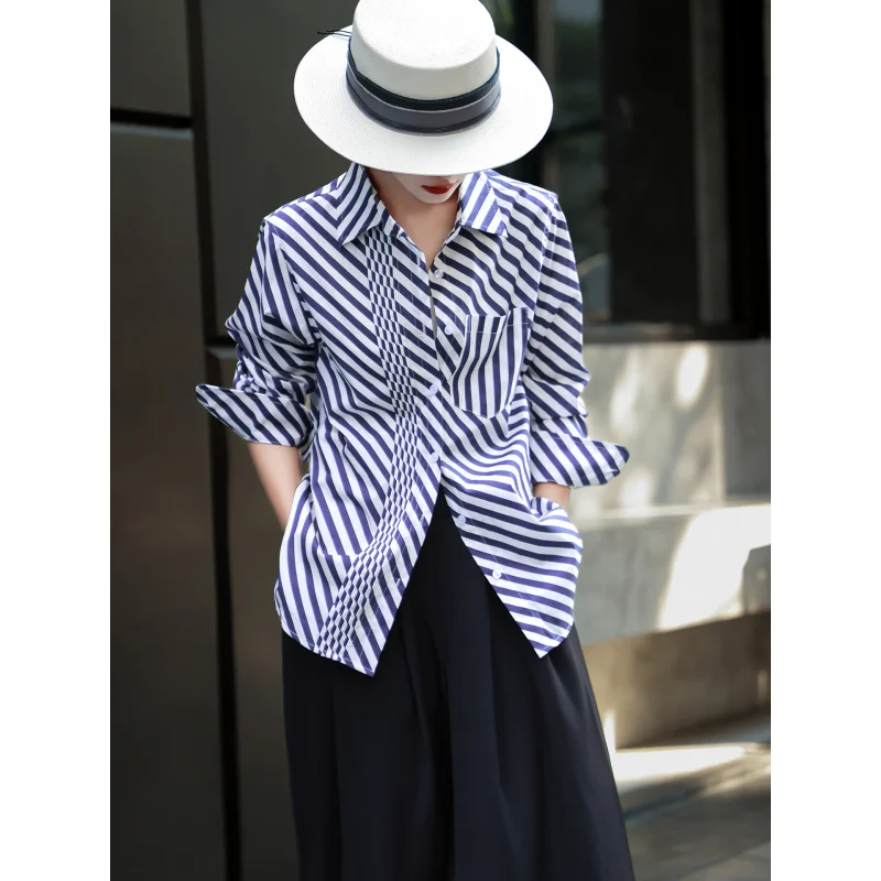 MEXCOCO 2026 Summer Women Blue White Striped Shirt Lapel Collar Loose Pocket Elegant Commuter Versatile Long Sleeve Blouse Tops
MEXCOCO 2026 Summer Women Blue White Striped Shirt Lapel Collar Loose Pocket Elegant Commuter Versatile Long Sleeve Blouse Tops
