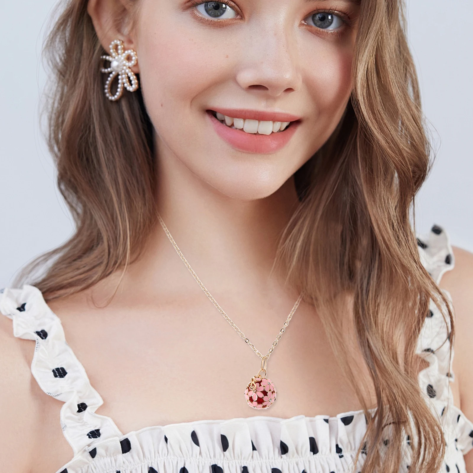 Colorful Flower Cage Necklace Aromatherapy Accessories Essential Oil Diffuser Hollow Out Jewelry Longlasting Fragrance Versatile
Colorful Flower Cage Necklace Aromatherapy Accessories Essential Oil Diffuser Hollow Out Jewelry Longlasting Fragrance Versatile