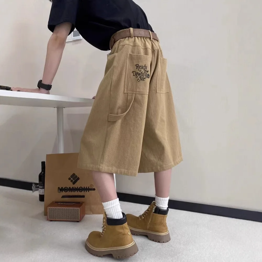 2026 New Summer Khaki Cargo Capri Pants For Men American High Street Straight Leg Shorts Youth Loose Knee Length Trendy Pants
2026 New Summer Khaki Cargo Capri Pants For Men American High Street Straight Leg Shorts Youth Loose Knee Length Trendy Pants