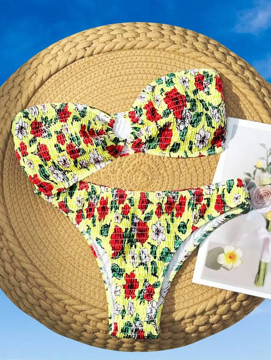 Floral Print Smocked Bandeau Bikini Set With O-Ring Detail Cheeky Cut Two Piece Swimwear
Floral Print Smocked Bandeau Bikini Set With O-Ring Detail Cheeky Cut Two Piece Swimwear