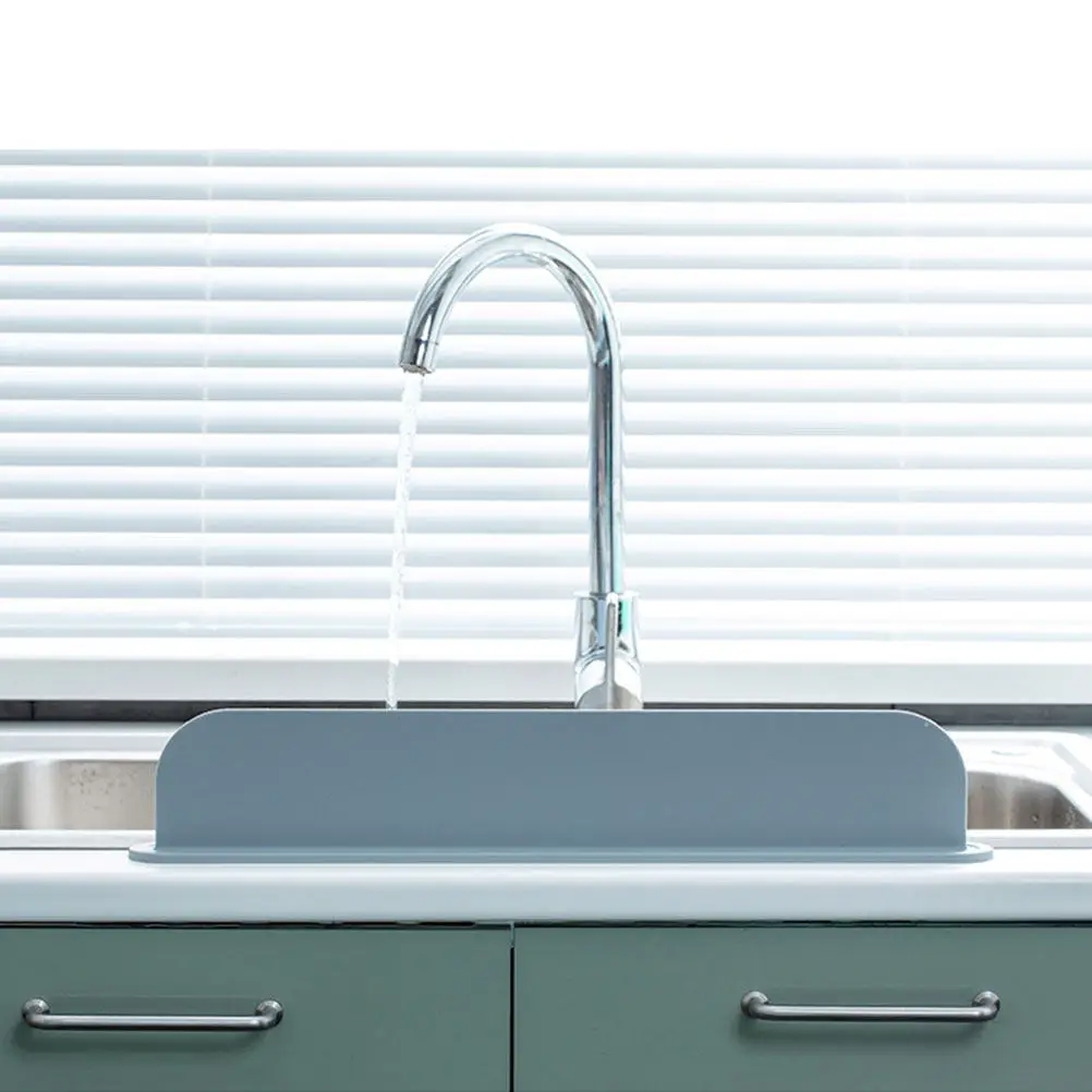 2Pcs Sink Anti-Splashing Retaining Plates Waterproof Silicone Guard for Kitchen Sink Splatter Protection Easy Clean Household
2Pcs Sink Anti-Splashing Retaining Plates Waterproof Silicone Guard for Kitchen Sink Splatter Protection Easy Clean Household