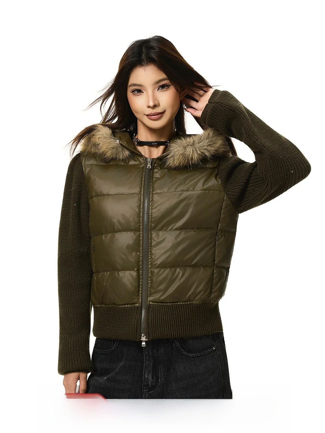 Ретро-куртка в американском стиле с вязаными вставками, женская зимняя приталенная теплая утолщенная куртка с меховым воротником, повседневная короткая куртка
Ретро-куртка в американском стиле с вязаными вставками, женская зимняя приталенная теплая утолщенная куртка с меховым воротником, повседневная короткая куртка