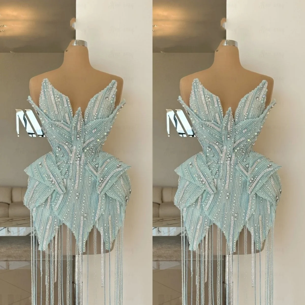Sexy Strapless Crystal Prom Dresses Sleeveless Beaded Evening Dress Customized Tassels Beading Above Knee Mini Cocktail Gown
Sexy Strapless Crystal Prom Dresses Sleeveless Beaded Evening Dress Customized Tassels Beading Above Knee Mini Cocktail Gown