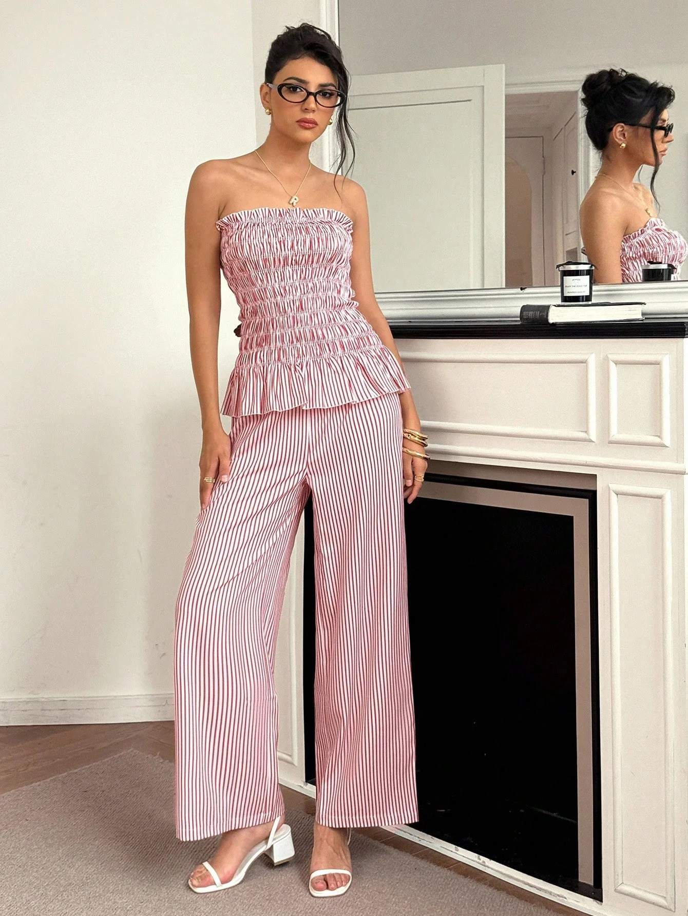 Pop Foreign Trade European And American Style Women's Strapless Top Straight Leg Pants Set
Pop Foreign Trade European And American Style Women's Strapless Top Straight Leg Pants Set