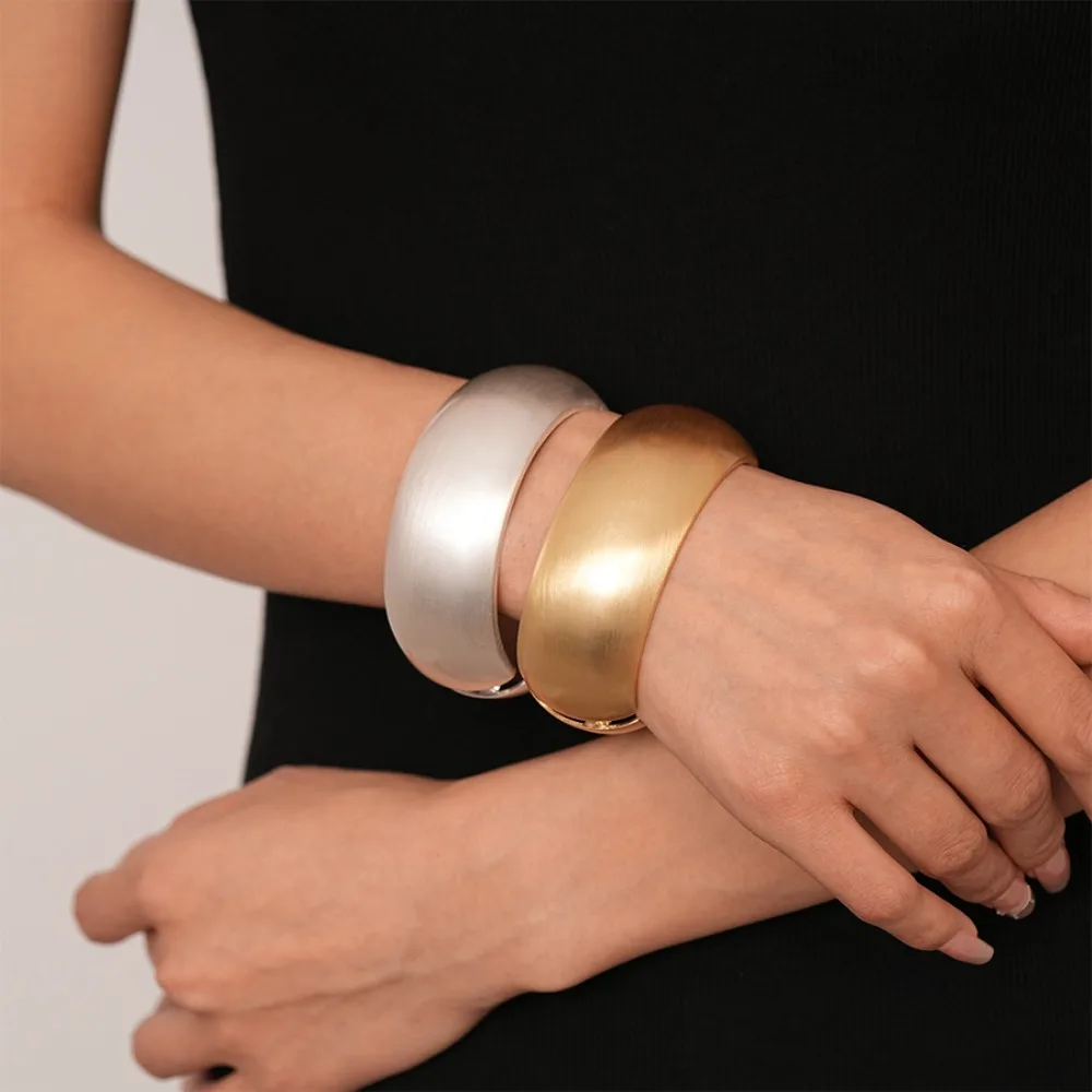 Alloy Wide Open Bangle Europe American Style Minority Design Cuff Bangles Gold Silver Jewelry Accessories Exaggerated Bracelet
Alloy Wide Open Bangle Europe American Style Minority Design Cuff Bangles Gold Silver Jewelry Accessories Exaggerated Bracelet