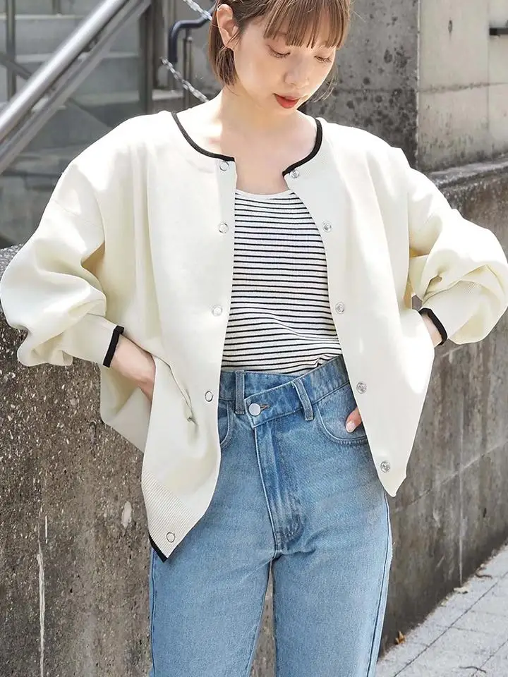 Loose Knitted Sweater Coat Women's round Neck Single Button Autumn Winter New Style Commute Style Casual Fashion Outerwear
Loose Knitted Sweater Coat Women's round Neck Single Button Autumn Winter New Style Commute Style Casual Fashion Outerwear