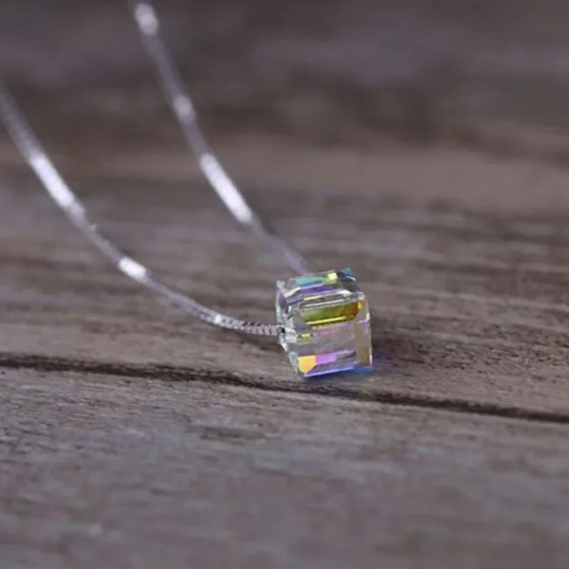 New 925 Sterling Silver Jewelry Fashion Genuine Light Candy Square Crystal Clavicle Chain Female Pendant Necklaces XL104
New 925 Sterling Silver Jewelry Fashion Genuine Light Candy Square Crystal Clavicle Chain Female Pendant Necklaces XL104