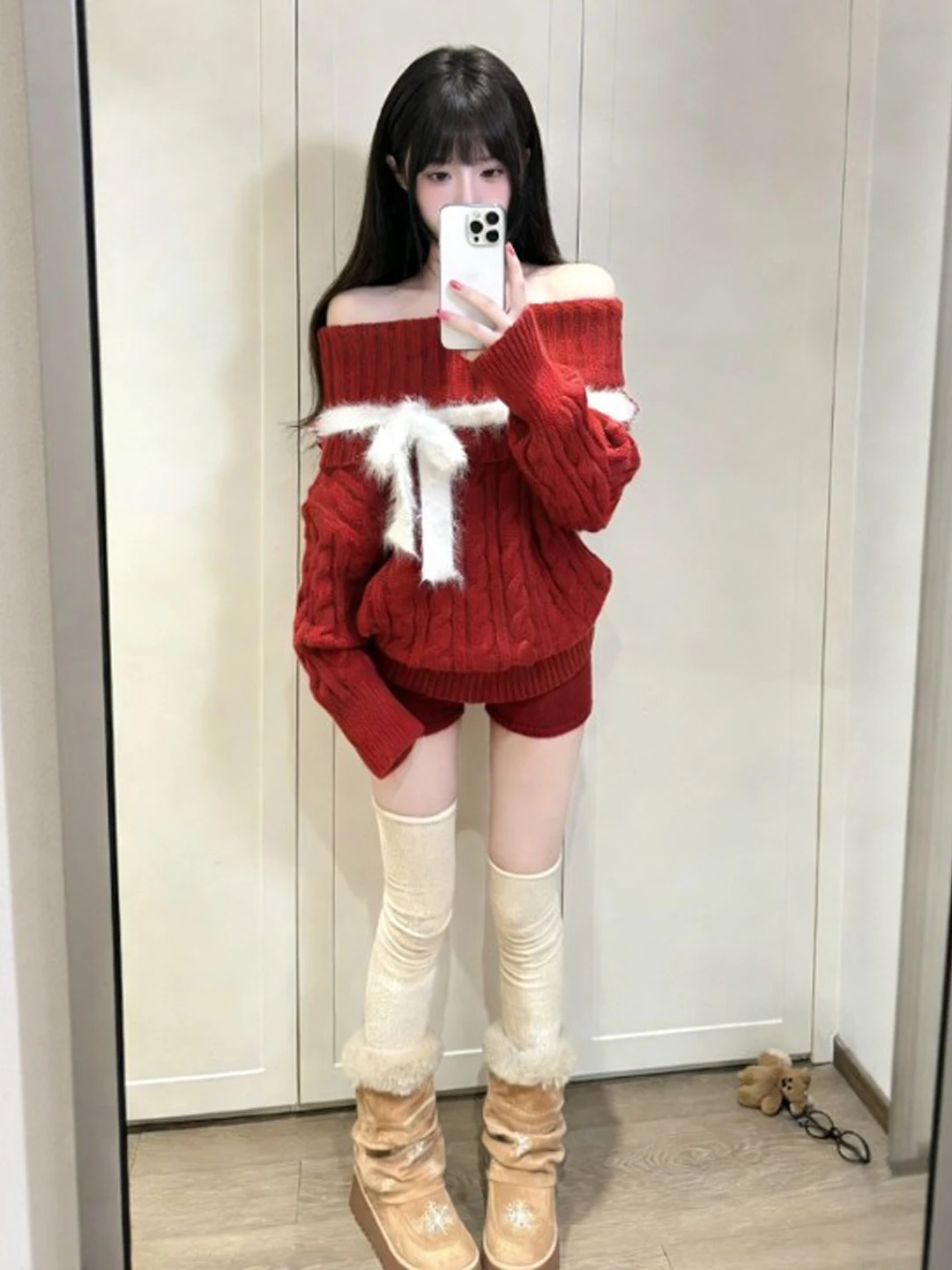 Retro Red One-oulder Long Sve Sweater Sli Korean Loose Fit Spring Faionable Top for Women Girls Casual Travel
Retro Red One-oulder Long Sve Sweater Sli Korean Loose Fit Spring Faionable Top for Women Girls Casual Travel