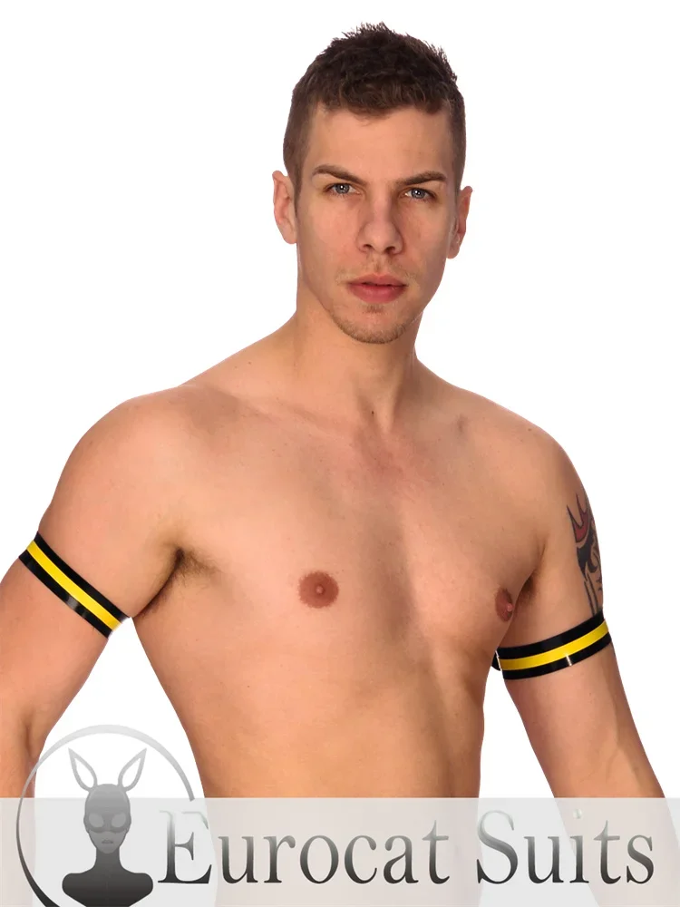 Latex Fasion slim pair of rubber bicep bands Accessorise perfectly Made in 1.20mm latex in Red with Black trim 
Latex Fasion slim pair of rubber bicep bands Accessorise perfectly Made in 1.20mm latex in Red with Black trim