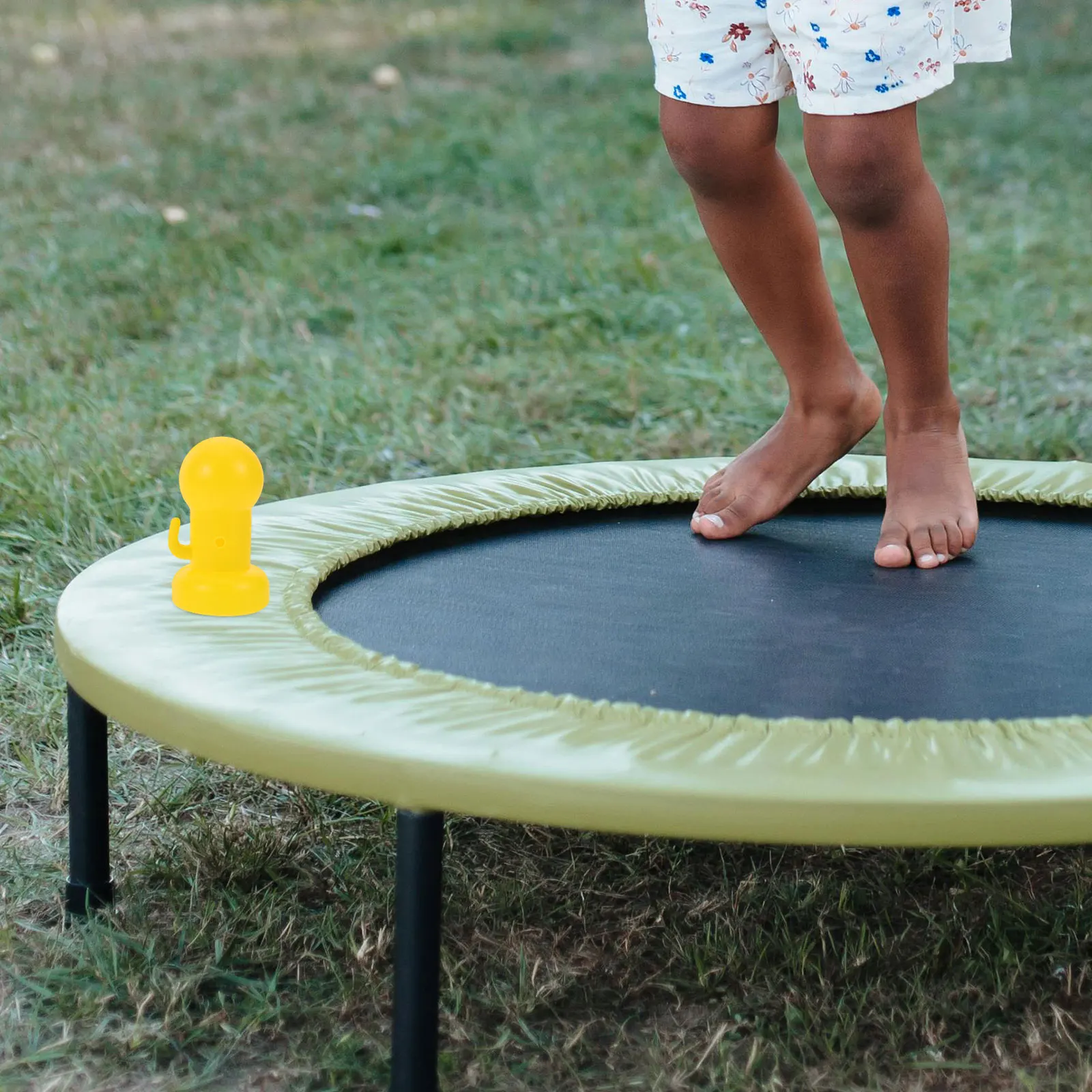12pcs Trampoline Protective Caps Bump Hat Soft End Jumping Bed Poles Cover For Metal Easy Install Home Playground Use
12pcs Trampoline Protective Caps Bump Hat Soft End Jumping Bed Poles Cover For Metal Easy Install Home Playground Use