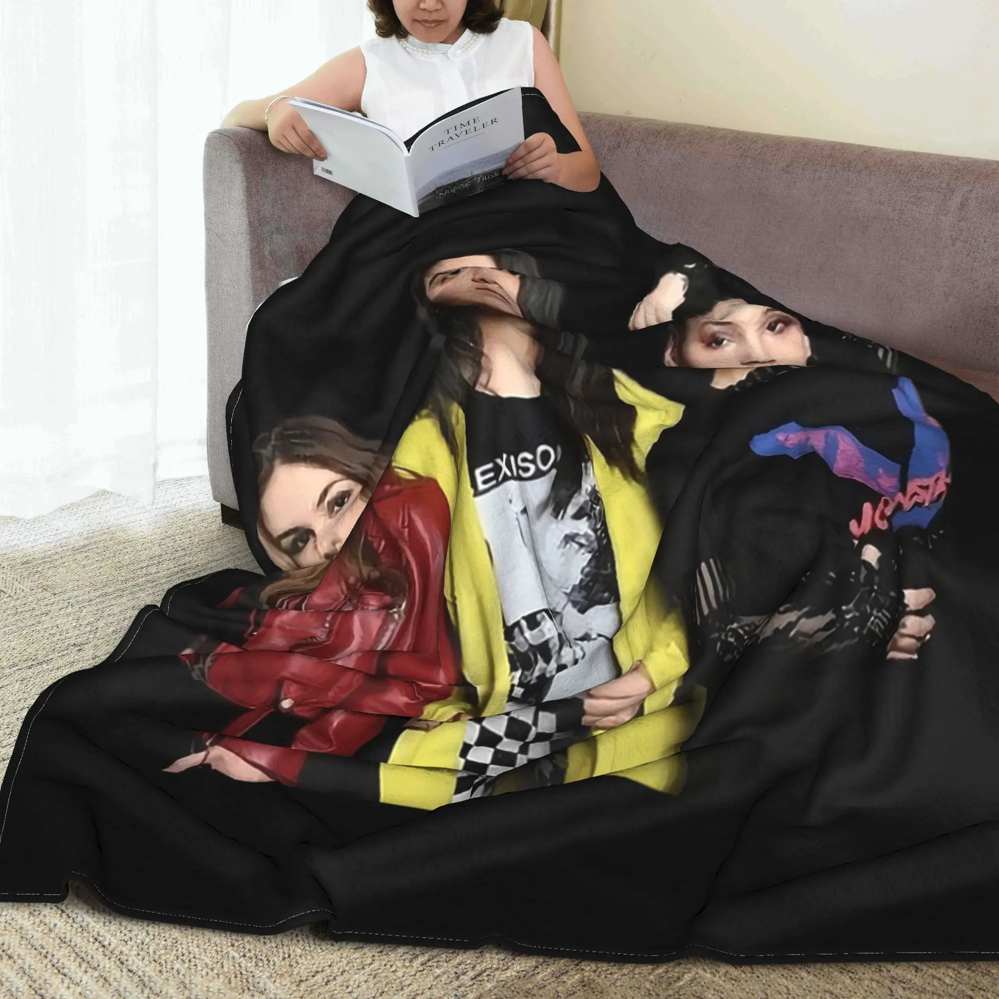 Дизайнерское одеяло в стиле рок-триос The War.ning, портативное флисовое одеяло для дома, спальни, офиса, покрывало, одеяло
Дизайнерское одеяло в стиле рок-триос The War.ning, портативное флисовое одеяло для дома, спальни, офиса, покрывало, одеяло