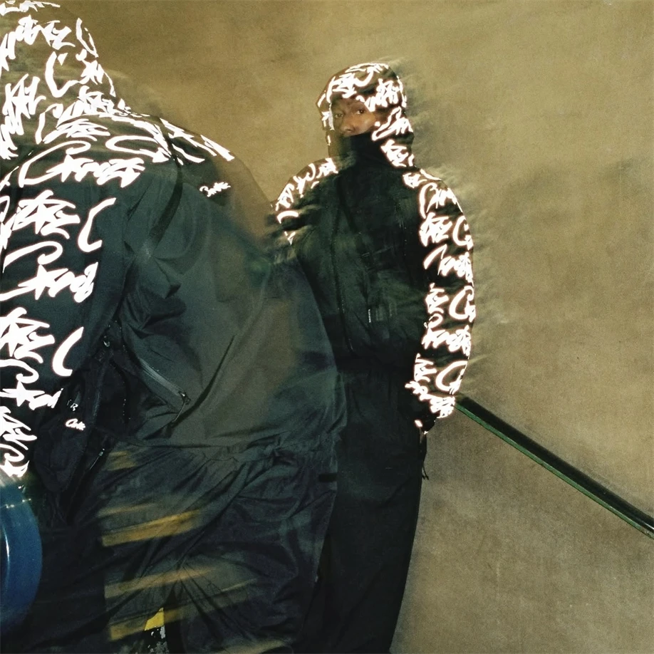 Повседневные прямые брюки унисекс Bla для осени и зимы, новые, в стиле High Street, мягкие, водонепроницаемые, светоотражающие
Повседневные прямые брюки унисекс Bla для осени и зимы, новые, в стиле High Street, мягкие, водонепроницаемые, светоотражающие