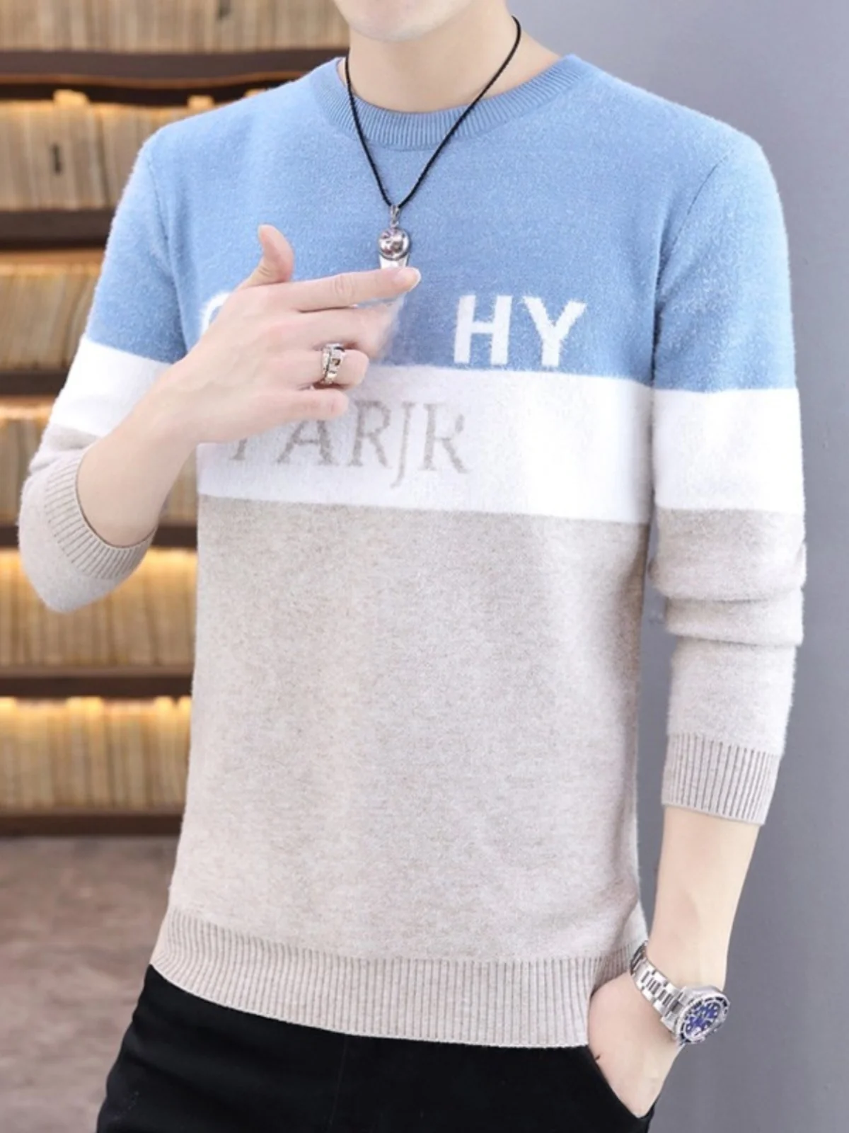 Men's Velvet Knitted Sweater round Neck Thickened Woolen Inner Shirt Fashionable Mink Thread Casual Style Winter Season
Men's Velvet Knitted Sweater round Neck Thickened Woolen Inner Shirt Fashionable Mink Thread Casual Style Winter Season