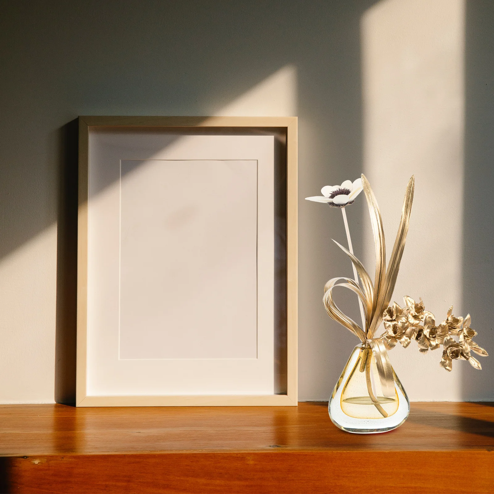 4Pcs Aromatherapy Flower Diffuser Sticks Essential Oil Wood Rods Replaceable Aroma Sticks for Room Home Car Diffuser
4Pcs Aromatherapy Flower Diffuser Sticks Essential Oil Wood Rods Replaceable Aroma Sticks for Room Home Car Diffuser