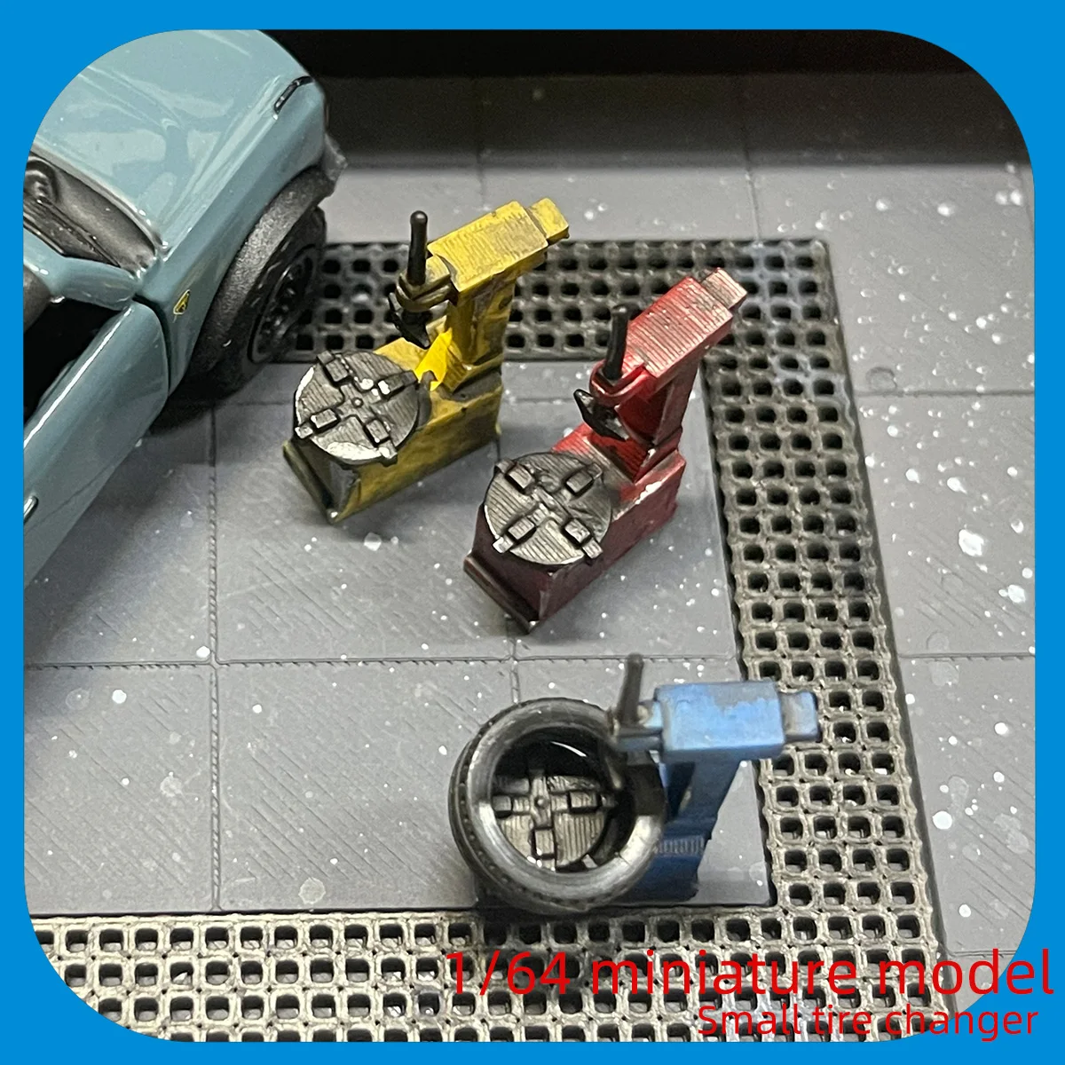 Detailed Scene: 1:64 Scale Miniature Model Repair Shop, Mini Tire Changer Machine, Decorative Car Model Scene with Vintage Setup
Detailed Scene: 1:64 Scale Miniature Model Repair Shop, Mini Tire Changer Machine, Decorative Car Model Scene with Vintage Setup