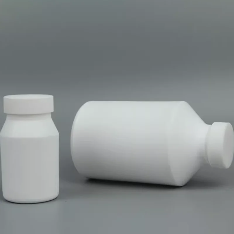 PTFE centrifuge bottle centrifuge cup reagent bottle high temperature resistance and corrosion resistance laboratory use
PTFE centrifuge bottle centrifuge cup reagent bottle high temperature resistance and corrosion resistance laboratory use