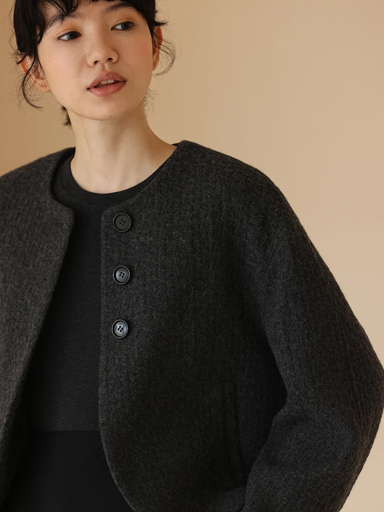 Hacikis Winter New Simple round Ne Woolen Coat Women's Flounce Bot Embroidery Texture Coat ort Sle Commute Pure Color
Hacikis Winter New Simple round Ne Woolen Coat Women's Flounce Bot Embroidery Texture Coat ort Sle Commute Pure Color