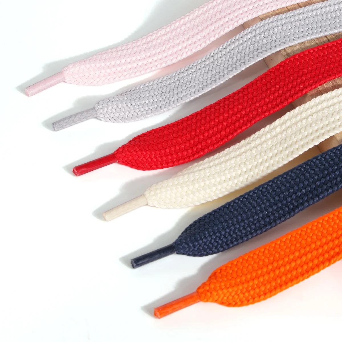 2.2cm flat shoelace with open mouth and colorful woven shoestring suitable for white shoes sports shoes casual shoes wide shoela
2.2cm flat shoelace with open mouth and colorful woven shoestring suitable for white shoes sports shoes casual shoes wide shoela