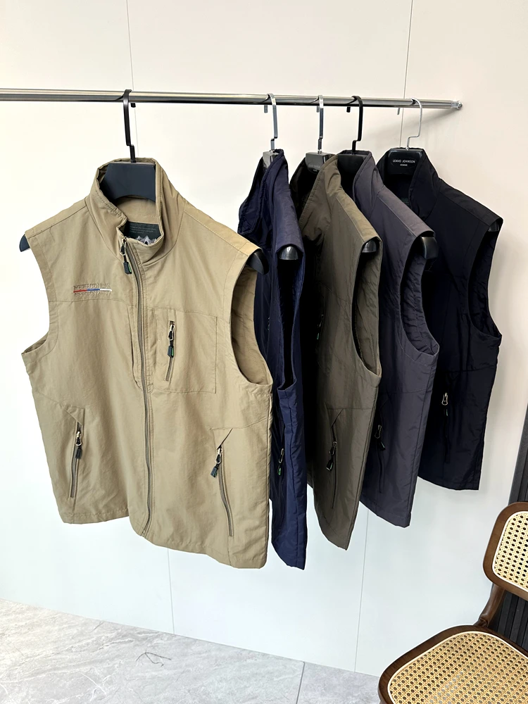Imported Outdoor Functional Windbreaker Men's Summer Casual Waterproof Vest Jacket Nylon Fabric Twill Weave Zipper Closure Lo...
Imported Outdoor Functional Windbreaker Men's Summer Casual Waterproof Vest Jacket Nylon Fabric Twill Weave Zipper Closure Lo...