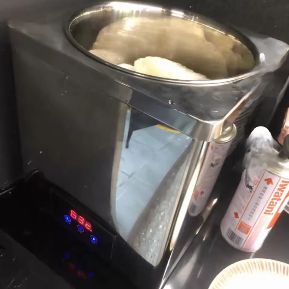 Машина для подогрева чая с молоком и жемчугом, суповая кастрюля, электрическая машина для изоляции пищевых продуктов в шведском столе
Машина для подогрева чая с молоком и жемчугом, суповая кастрюля, электрическая машина для изоляции пищевых продуктов в шведском столе