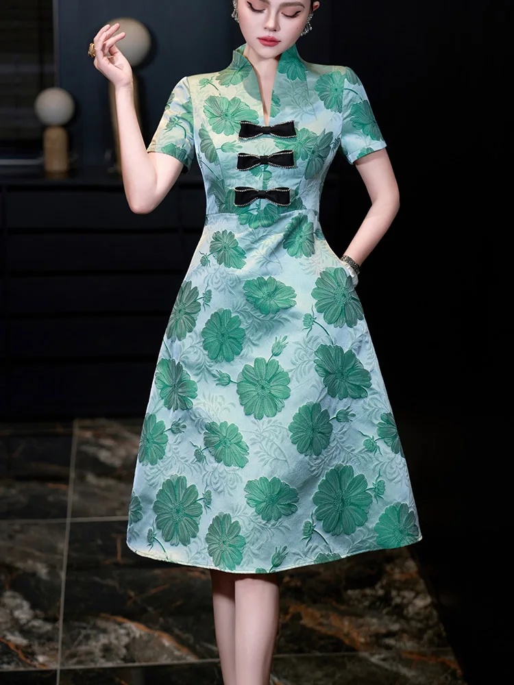 JUNLINNA Fashion Elegant Women Jacquard Dress V Neck Bow Beading Party Holiday Midi Vestidos Sweet Lady Sliming
JUNLINNA Fashion Elegant Women Jacquard Dress V Neck Bow Beading Party Holiday Midi Vestidos Sweet Lady Sliming