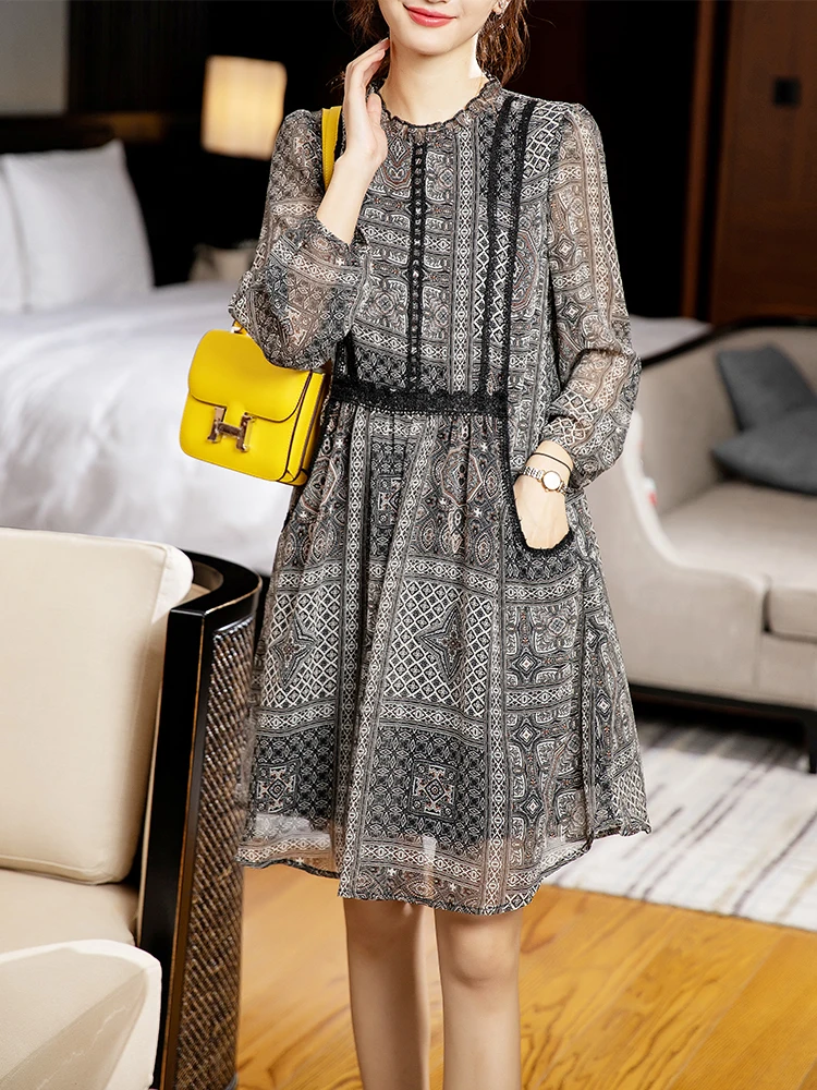 2025 Spring New Temperature Dress with Waist-Close Long Sleeve Ruffled Round Collar
2025 Spring New Temperature Dress with Waist-Close Long Sleeve Ruffled Round Collar