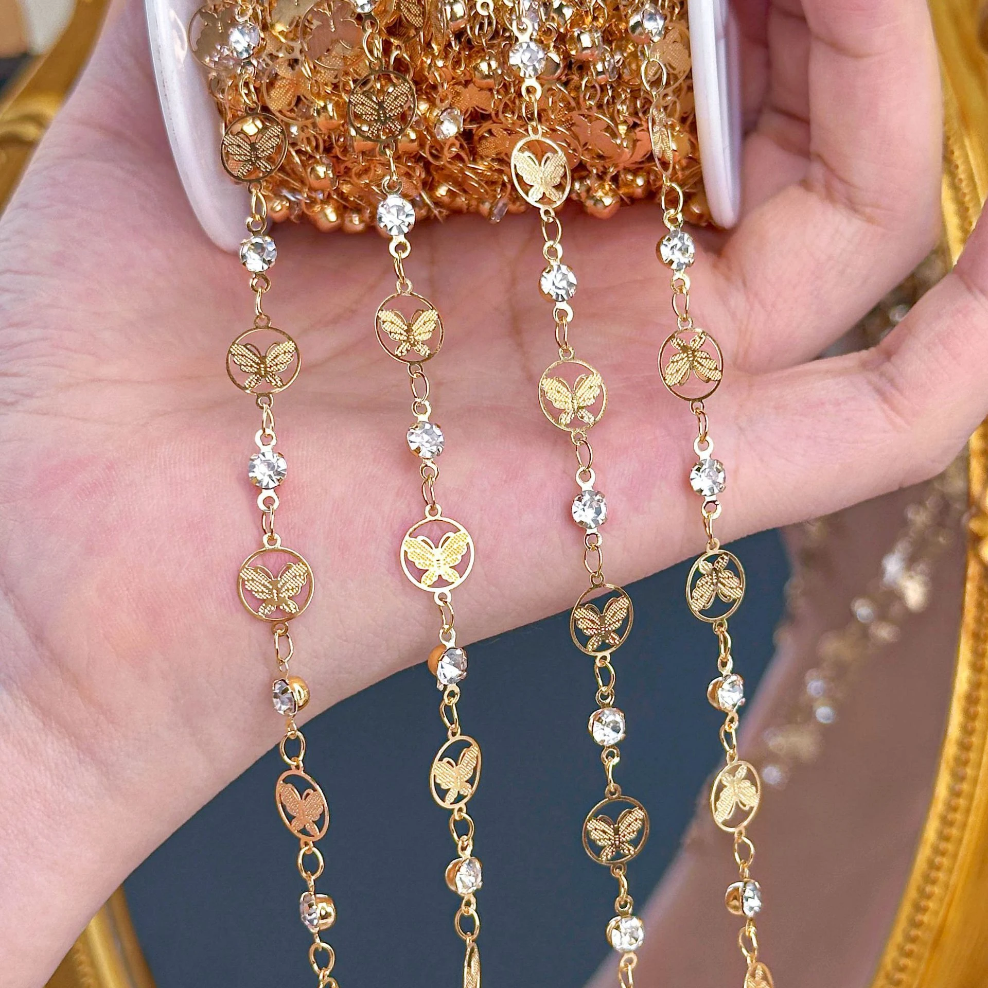 0.5/1/2M Delicate Butterfly Zircon Copper Chain for DIY Jewelry Making Bracelet Necklace Accessories
0.5/1/2M Delicate Butterfly Zircon Copper Chain for DIY Jewelry Making Bracelet Necklace Accessories