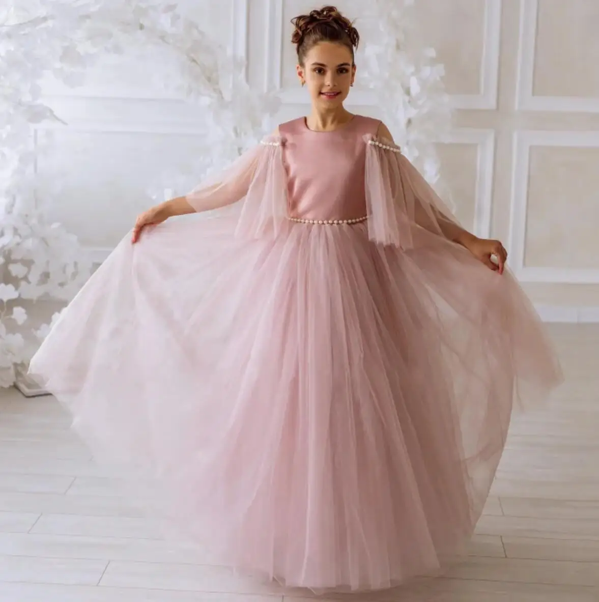 Pearls Pink Flower Girl Dress O-Neck A-Line Off Shoulder Tulle Floor Length Dresses For Kids First Communion Birthday Party Gown
Pearls Pink Flower Girl Dress O-Neck A-Line Off Shoulder Tulle Floor Length Dresses For Kids First Communion Birthday Party Gown