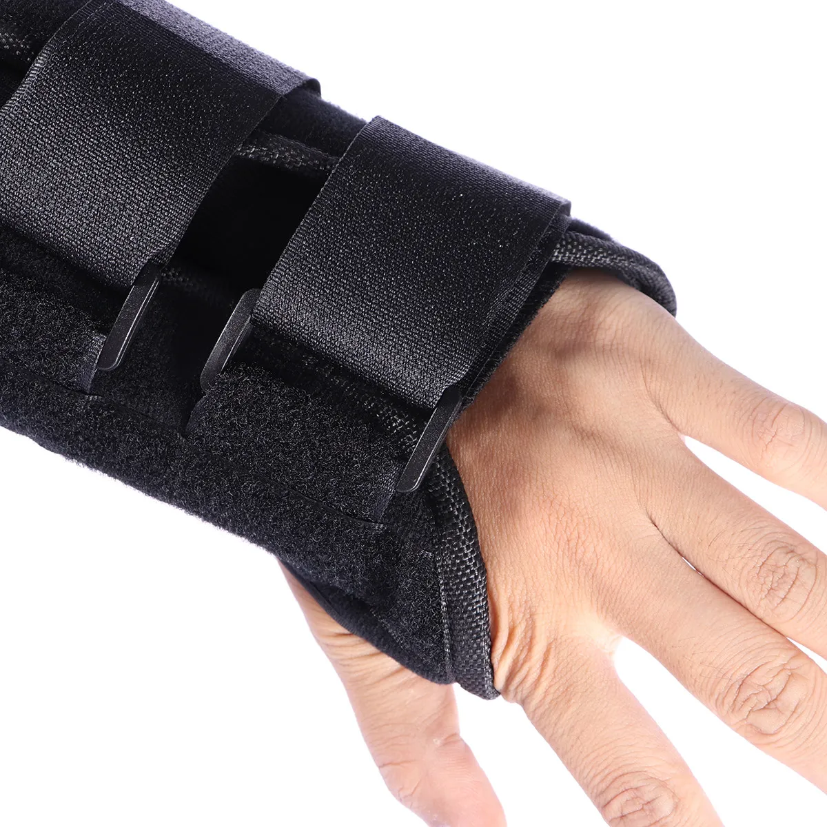 Ортопедический бандаж для запястья (размер M, левая рука) – легкий, дышащий, компрессионный, для поддержки при туннельном синдроме и тендините
Ортопедический бандаж для запястья (размер M, левая рука) – легкий, дышащий, компрессионный, для поддержки при туннельном синдроме и тендините