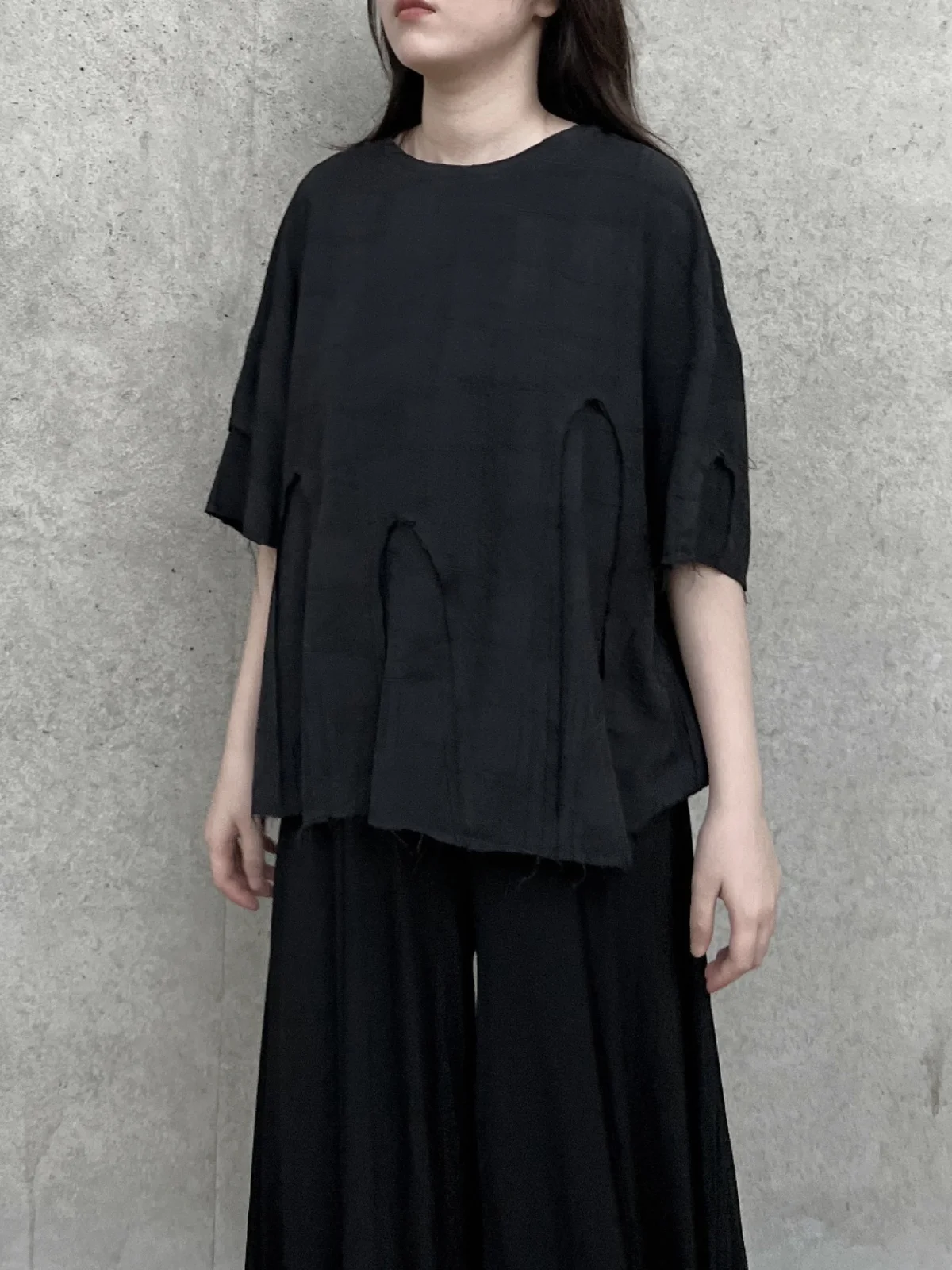 Dark Style Short Sleeve T-Shirt Women's Fringe Design Unique Top Cotton 100% Summer New Arrival Commute Style round Neck
Dark Style Short Sleeve T-Shirt Women's Fringe Design Unique Top Cotton 100% Summer New Arrival Commute Style round Neck