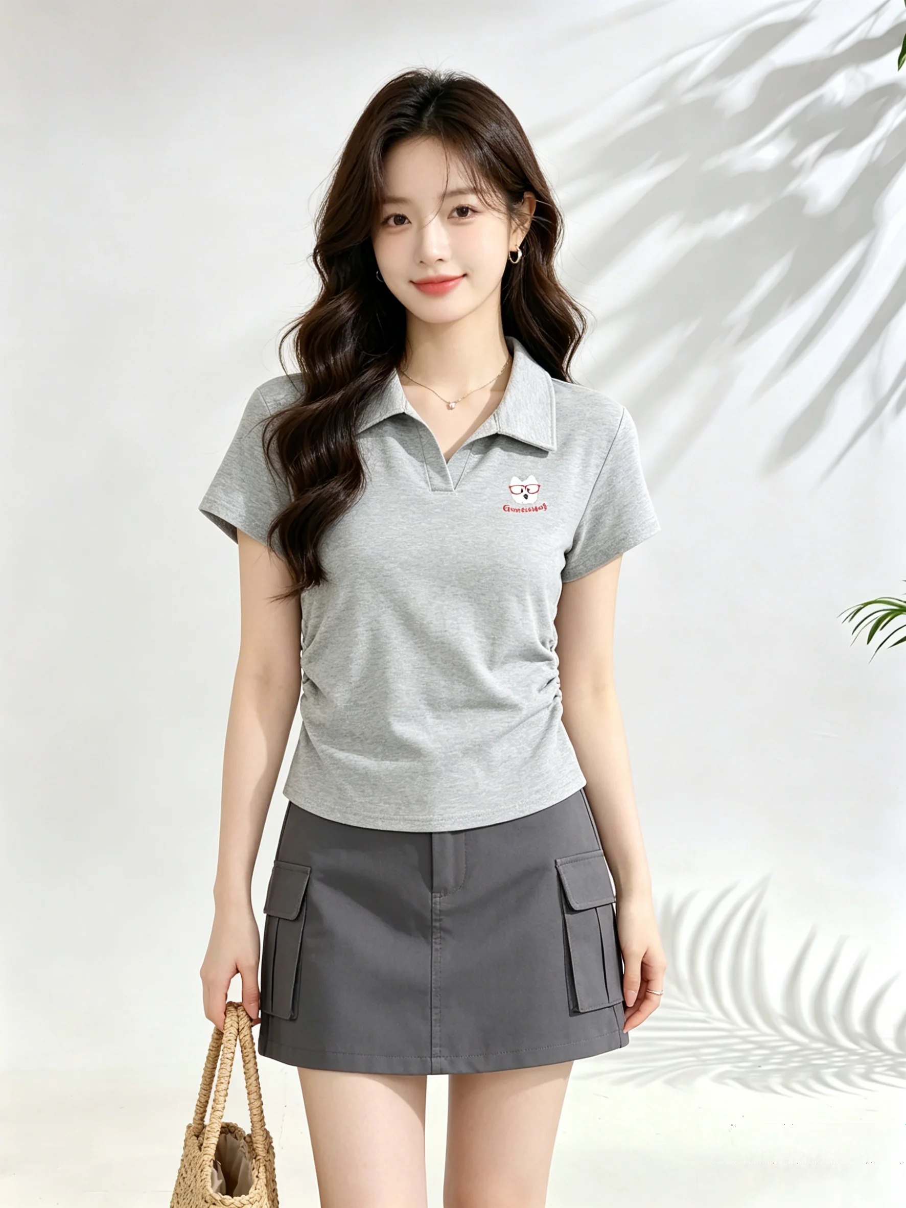 Korean Style Slim Fit Short Sleeve Neck T-Shirt Light Grey Print Summer Top Youthful Looking Fashionable Casual Women's Tee
Korean Style Slim Fit Short Sleeve Neck T-Shirt Light Grey Print Summer Top Youthful Looking Fashionable Casual Women's Tee